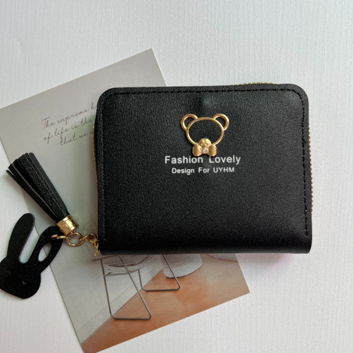 Bear short style Black